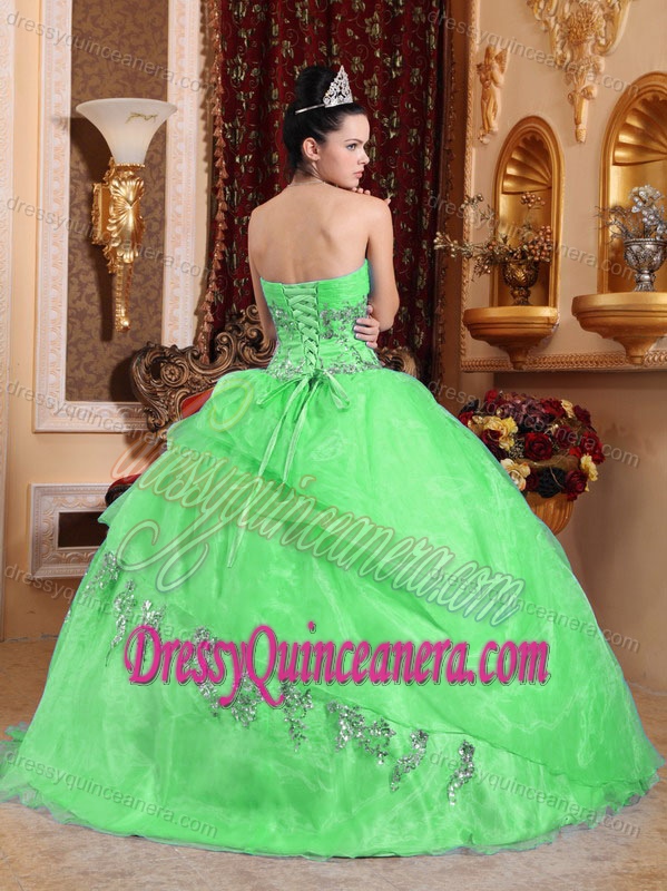 Sweetheart Beaded Organza Quinceanera Dresses for Wholesale Price