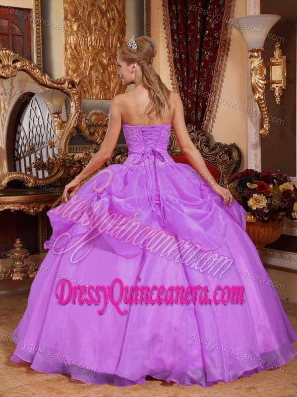 Lavender Sweetheart Ball Gown Organza Appliqued Quinceanera Dress with Pick-ups