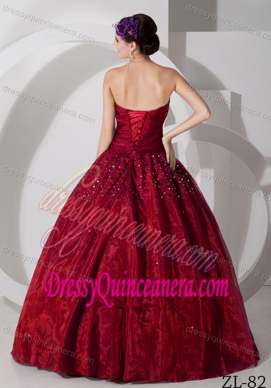 Wine Red Strapless Ball Gown Organza Quinceanera Dresses with Beading in Fashion