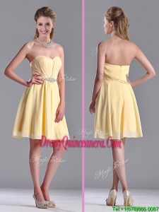 Modest Empire Chiffon Yellow Short Beautiful Dama Dress with Beading