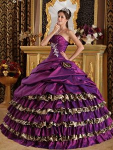 One Shoulder Purple Low Price Quinceaneras Dresses with Appliques