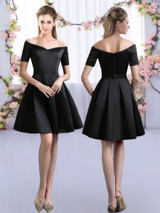Mini Length A-line Short Sleeves Black Quinceanera Court Dresses Zipper