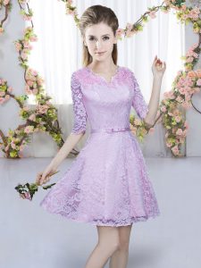 Delicate Lavender Zipper V-neck Belt Dama Dress for Quinceanera Lace Half Sleeves