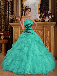 Sweetheart Organza Quinceanera Dresses with Appliques and Ruffled Layers