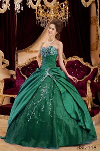 Green Lace-up Taffeta and Tulle Classical Dress for Quince with Appliques