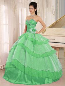 2013 Green Sweetheart Ruffled and Beaded Quinceanera Dress in Organza