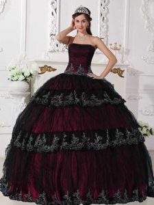 Beautiful Wine Red and Black Quinces Dresses in Taffeta and Tulle