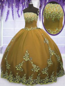 Brown Ball Gowns Strapless Sleeveless Tulle Floor Length Zipper Appliques Sweet 16 Dresses