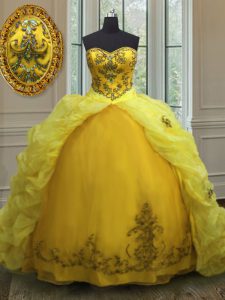 Sweetheart Sleeveless Sweet 16 Dresses With Train Court Train Beading and Appliques and Pick Ups Light Yellow Organza