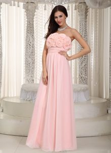 Gorgeous Baby Pink Chiffon Dama Dress for Quinceaneras with Flowers